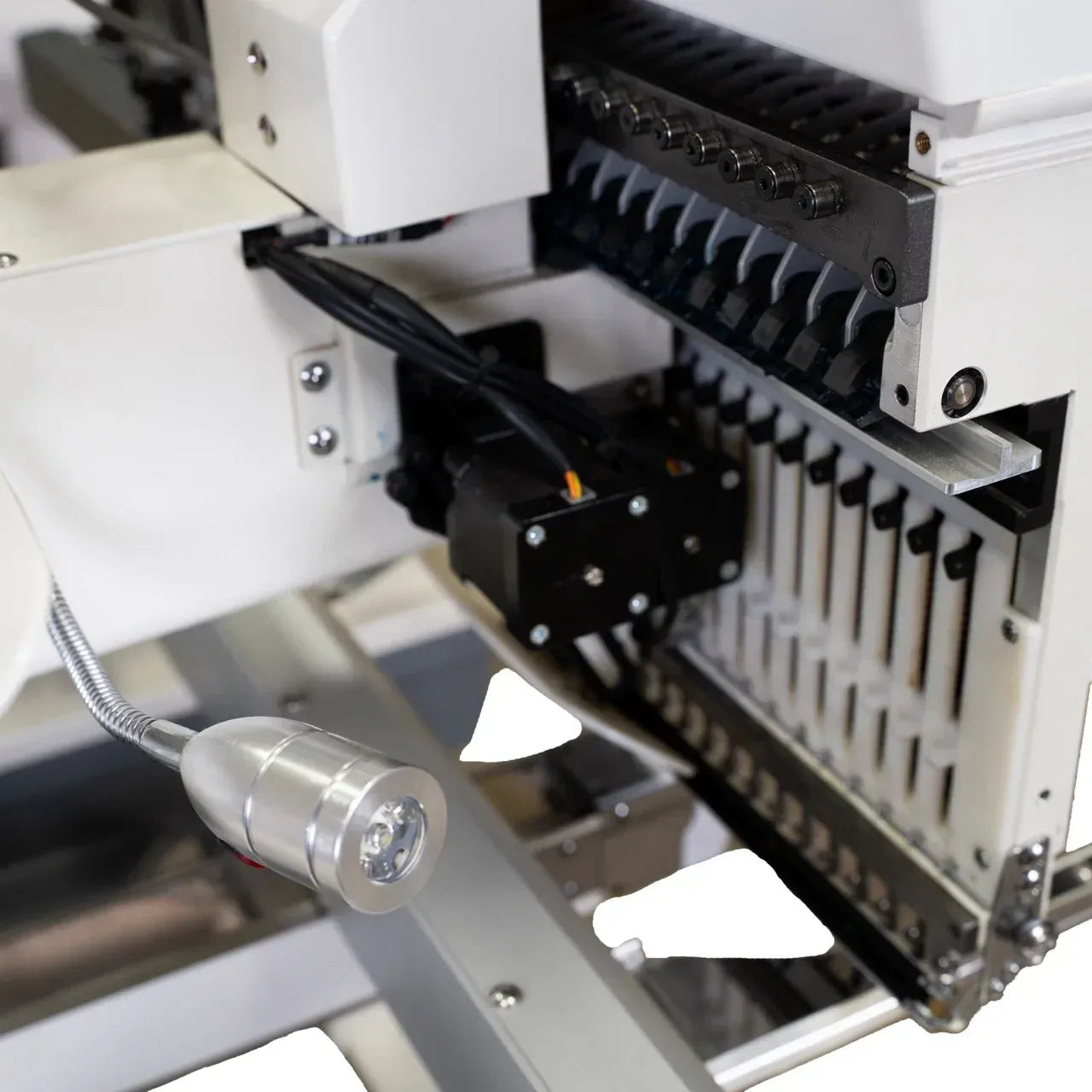 15-Needle Professional Embroidery Machine